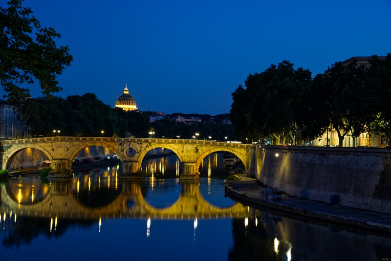 Ponte Sisto From Ponte Garibaldi - cover.SA707785.editted