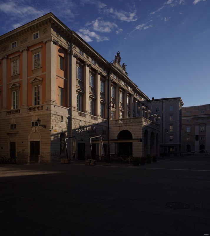 2025-07 - Trieste Morning Piazza Unità Ditalia E Porto - Every Day Photos