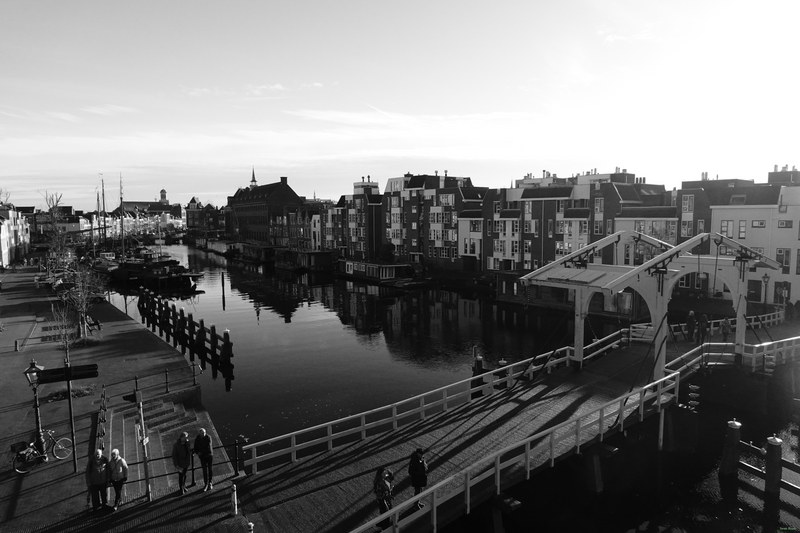 Dutch-bridge - cover.RX100196